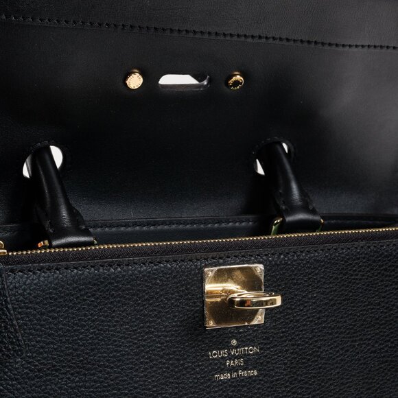 Louis Vuitton Black City One Handle Steamer - Picture 14 of 16